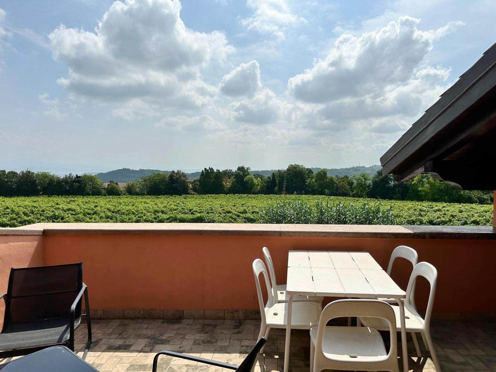 Loft Gardasee Lonato Exteriör bild